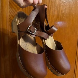 MIA Brown Leather Women’s Clogs